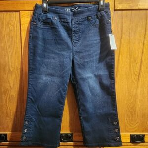 DG2 Diane Gilman Women's Effortless Stretch Dark Blue Denim Capri Size Small